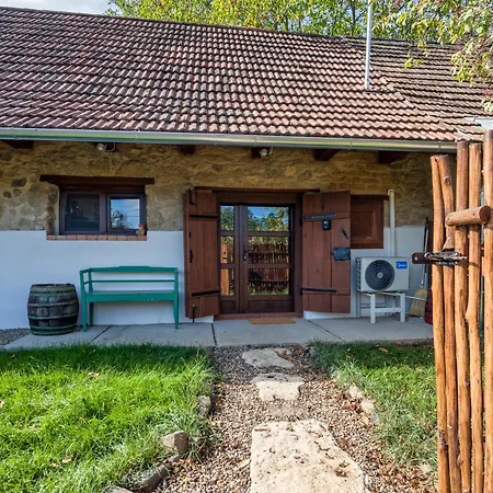 Preshaz Vendeghaz Apartament